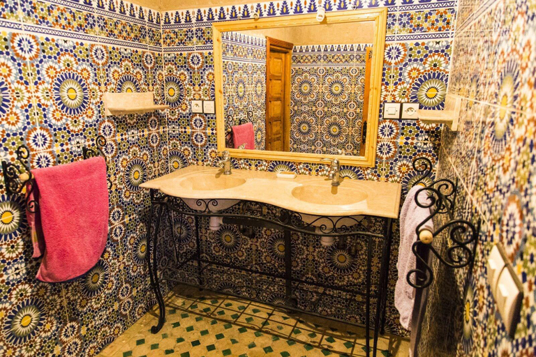 Bathroom, Dar Mari, Errachidia