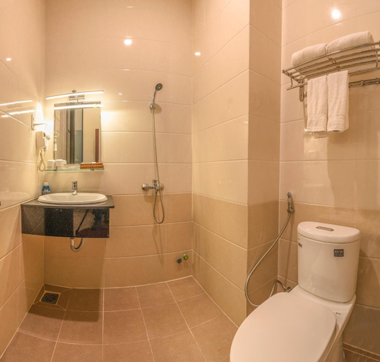 Bathroom 4, Huyen 179 Hotel, Đà Lạt
