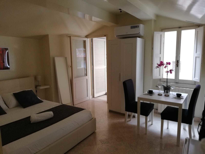 Bedroom 5, Vetrina Suite, Rome