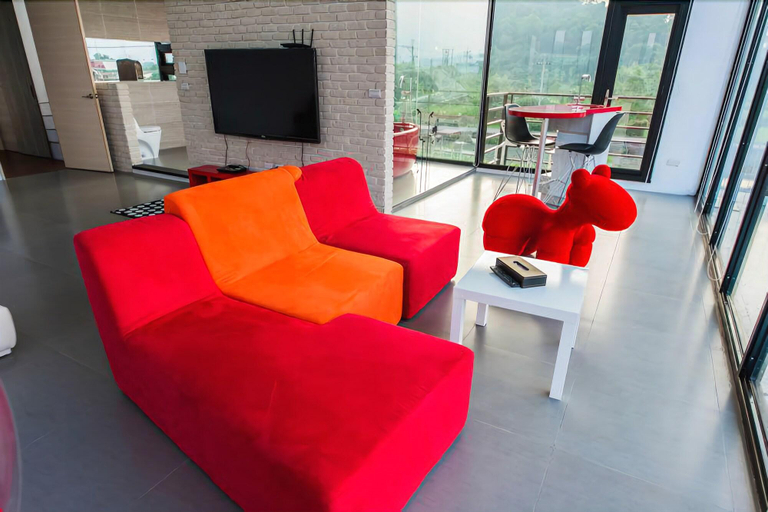 Public Area 3, Lake shining Hostel, Yilan