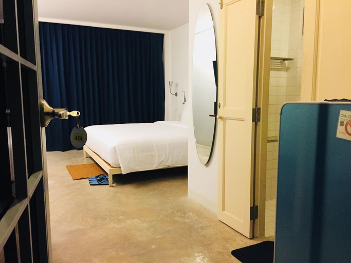 Bedroom 4, NY TH Hotel, Si Racha