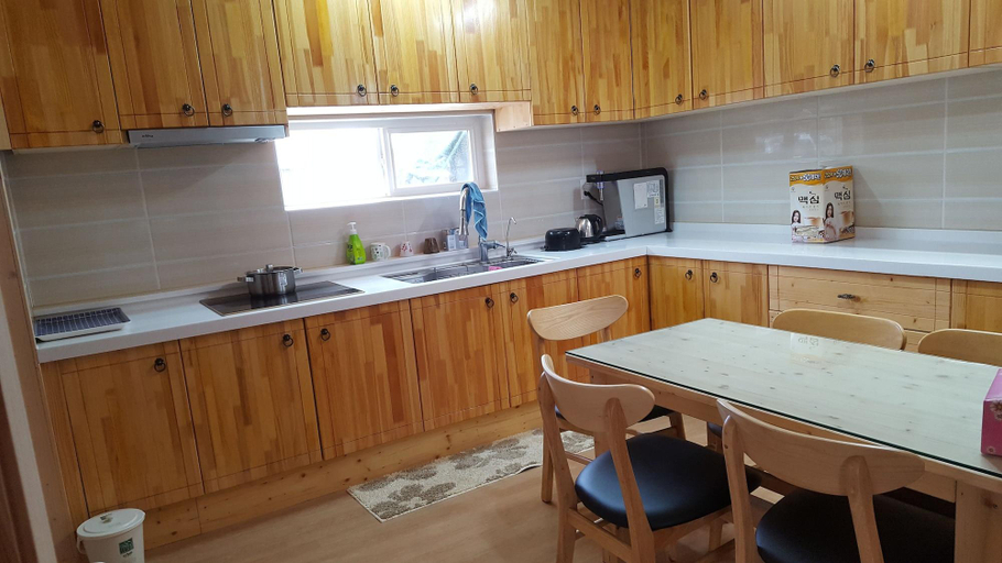 Others 4, Suji Guesthouse, Jeju
