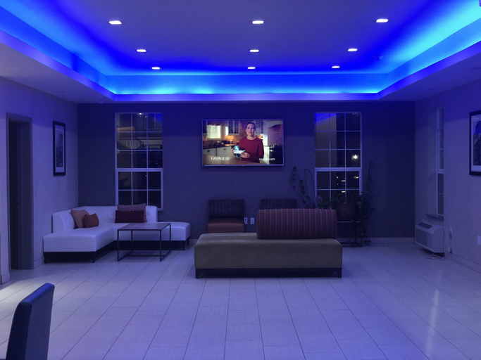 Public Area 2, Catoosa Inn & Suites, Wagoner
