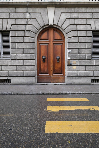 B&B Kingsman, Florence