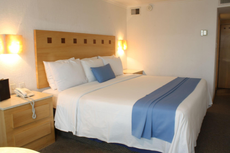 Bedroom 3, Hotel Stella Maris, Mexico City