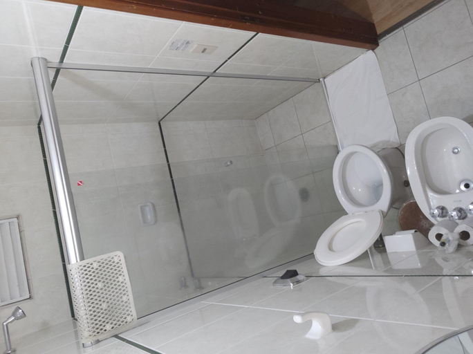 Bathroom 4, Hara Palace Hotel, Curitiba