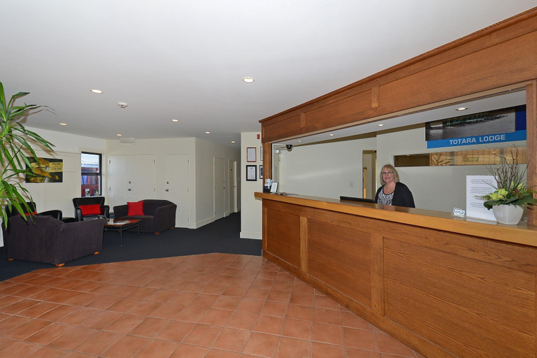 Public Area 3, Totara Lodge, Upper Hutt