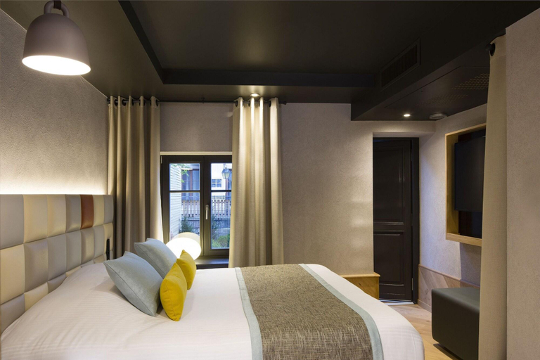 Bedroom 2, Hotel Le Colombier Suites, Haut-Rhin