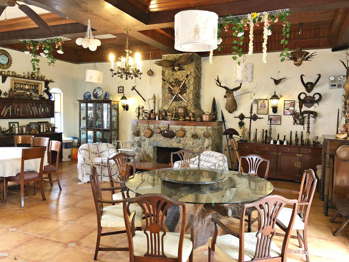 Food & Drinks 5, Casa de Carlo, Tagaytay City