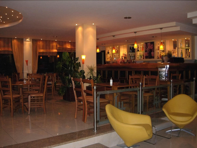 Public Area 3, Hotel Lefkadi, Central Greece