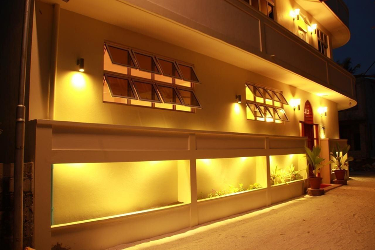 Public Area 2, Hanifaru Transit Inn, Baa Atoll