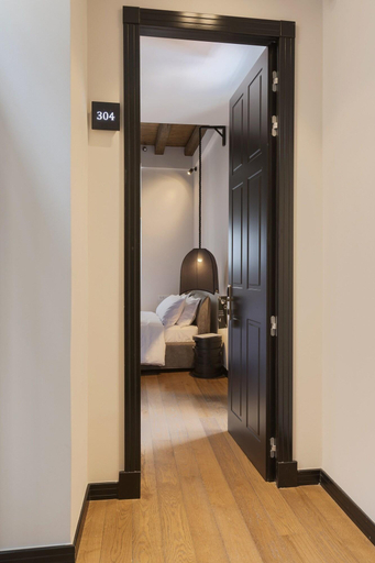Public Area 3, Noma Hotel, Attica