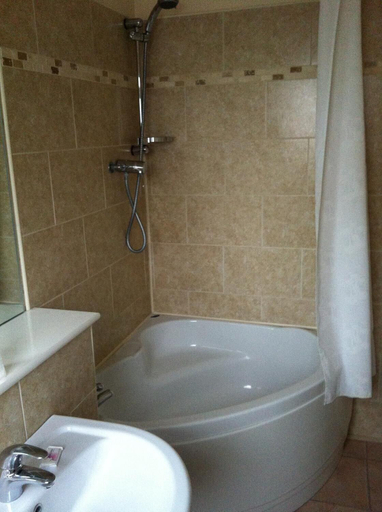 Bathroom 4, Wheatlands Lodge Hotel, York
