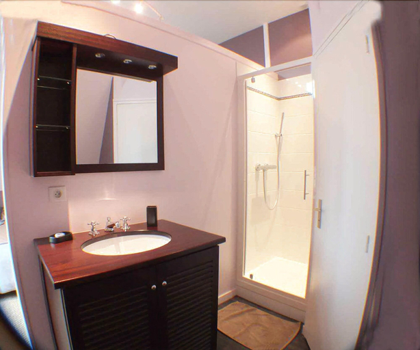Bathroom 5, Maunoury Citybreak, Eure-et-Loir