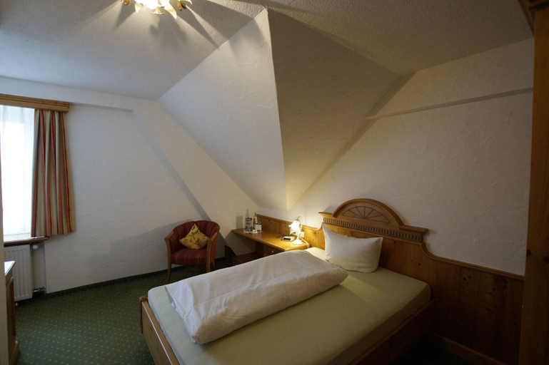 Bedroom 2, Hotel Jägerhaus, Breisgau-Hochschwarzwald