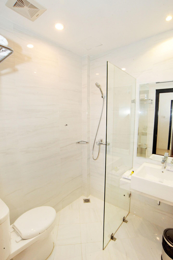 Bathroom 3, Hotel Kautaman, Lombok