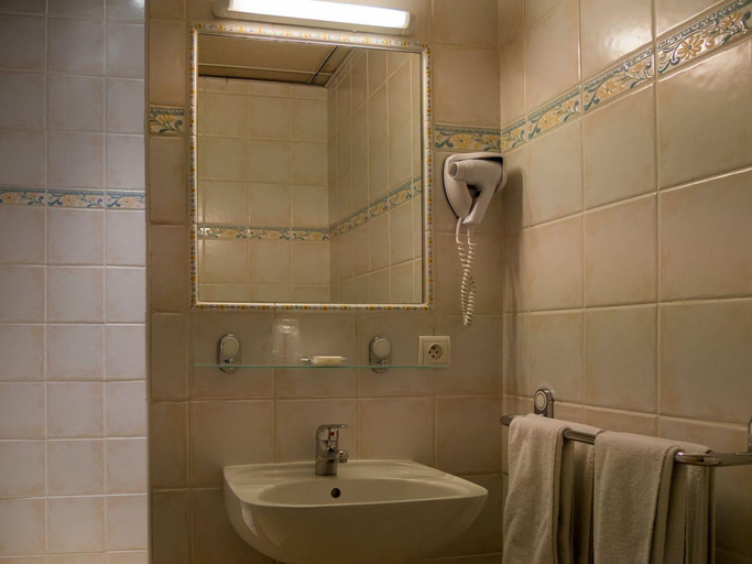 Bathroom 4, Modern Hôtel, Alpes-Maritimes