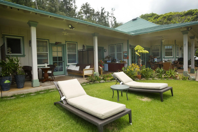 Public Area 3, Iao Valley Inn, Maui