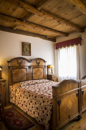 Bedroom, B&B Gastaldo di Rolle, Treviso