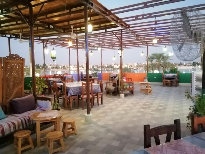 Public Area 2, Nile Valley Hotel & Restaurant, Luxor