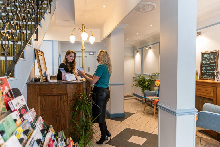 Public Area 3, Chenal Hôtel, Oise