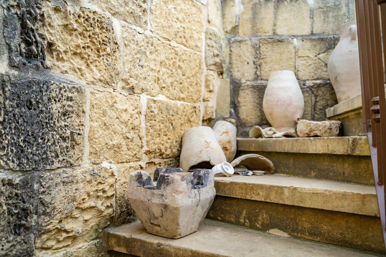 Public Area 3, Ta' Pinu Bed & Breakfast