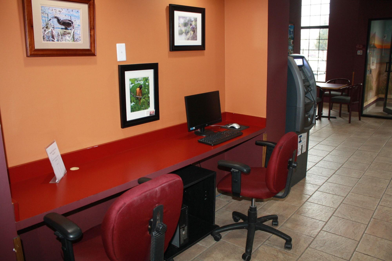 Public Area 2, Bay Inn, Lake Hurron