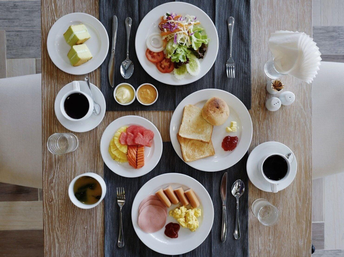 Food & Drinks 6