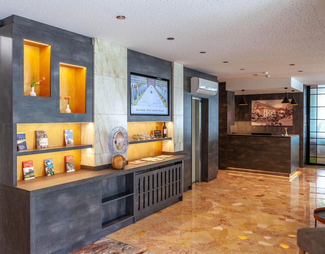 Public Area, Hotel Unione, Bellinzona