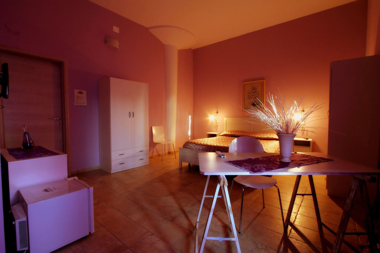 Bedroom 2, Salenthouse, Lecce