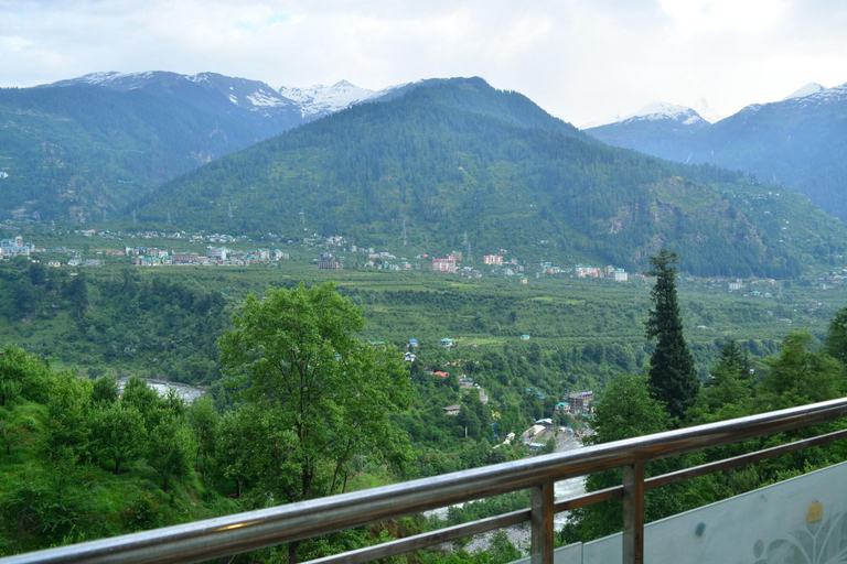 Exterior & Views, Jannat Hotel and Spa, Kullu
