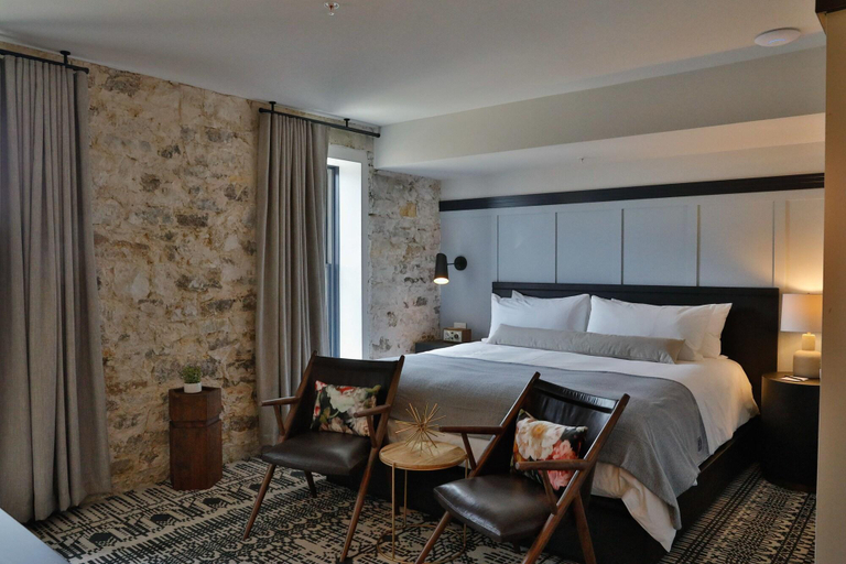 Bedroom 3, Lora, Washington