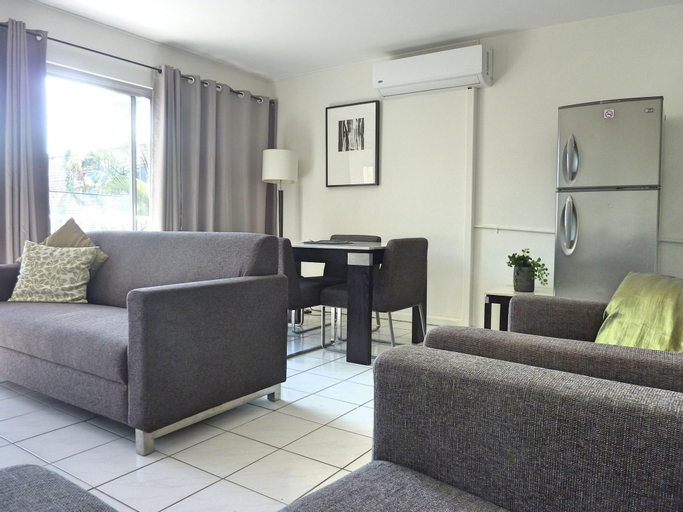 Public Area 3, Jadran Motel & El Jays Holiday Lodge, Gold Coast