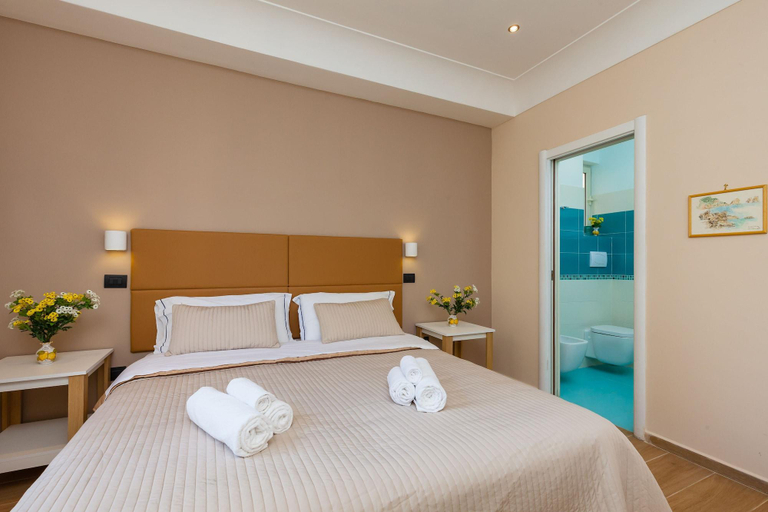 Bedroom 2, Giacomino, Napoli