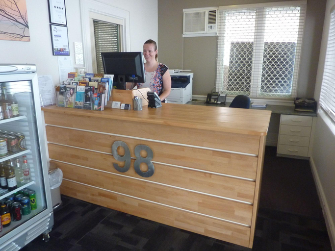 Public Area 3, Motel 98, Rockhampton