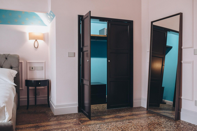 Public Area 4, Gregorini Bingham Art Luxury Suites, Bologna