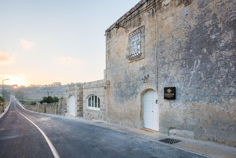 Exterior & Views 2, Cesca Boutique Hotel