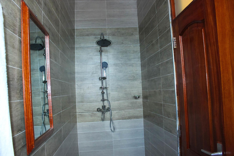Public Area 2, Hillstarh Hotel, Kinondoni