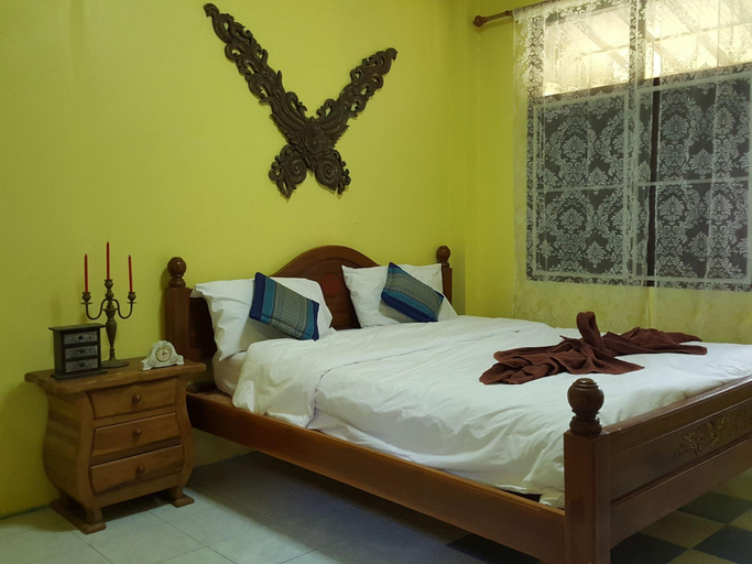 Bedroom 2, Ruenwimarn, Mae Lao