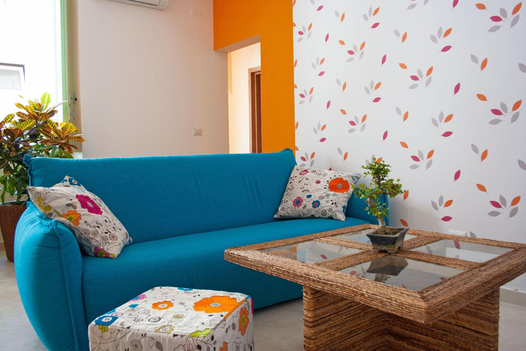 Public Area 3, La casa di Mati, Catania