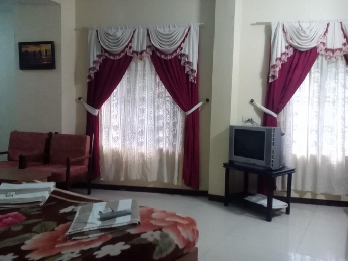 Bedroom 4, Hotel Preethi Palace, The Nilgiris