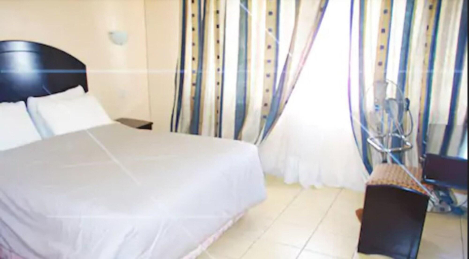 Bedroom 2, Regency Hotel Chevron, Masvingo