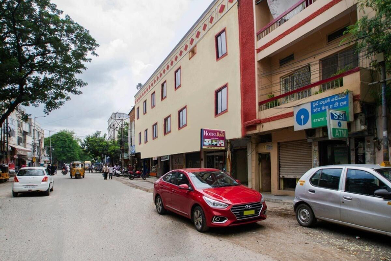 Public Area 1, Hotel Rinn Lakdikapul, Hyderabad