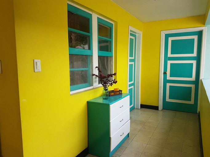 Public Area 3, The Pelican Larry Hostel, Santiago de Cali