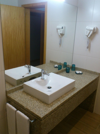 Bathroom 5, Hotel Lagoa Azul do Gerês, Terras de Bouro