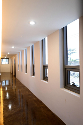 Public Area 3, Frame Pension, Jeju