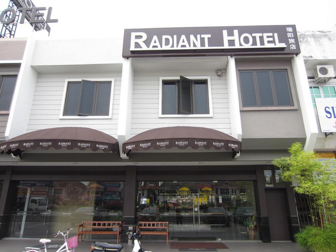 Exterior & Views 2, Radiant Hotel, Manjung