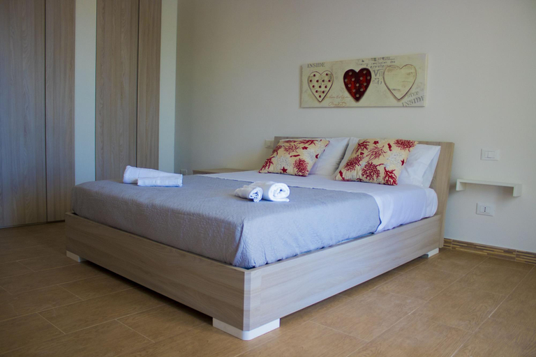 Bedroom 2, A Casa Di Coso B&B, Trapani