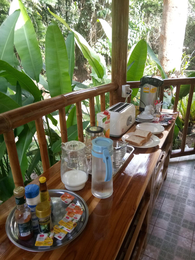 Food & Drinks 5, Baankonkan Resort, K. Ko Kut