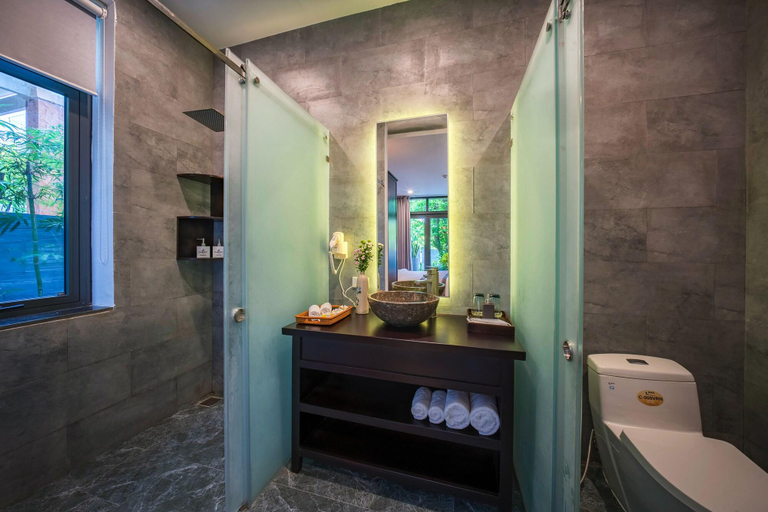 Bathroom 5, Dai An Phu Villa, Da Nang